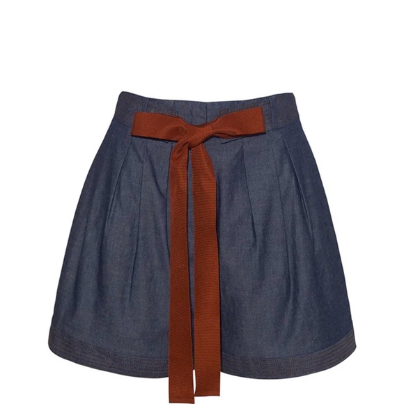 Cara Cara Blue Zayna Chambray Shorts NWT Size 8